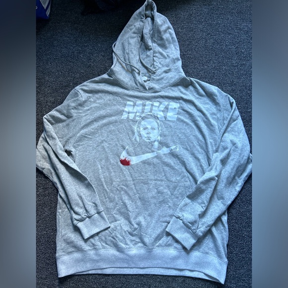 Halloween Mike Sweatshirt - Picture 1 of 3